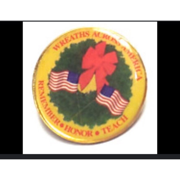 Vietnam War Marine Vet Ribbon Embroidered Black Cap & Pin - Picture 8 of 8